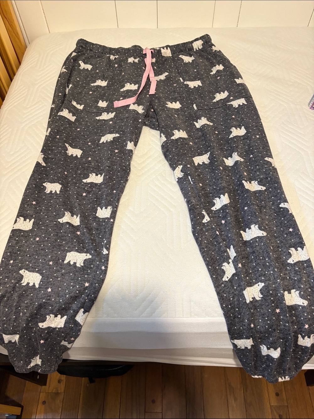 Cozy Women's Charcoal Gray Bear-Print Pajama Pants with Pink Drawstring